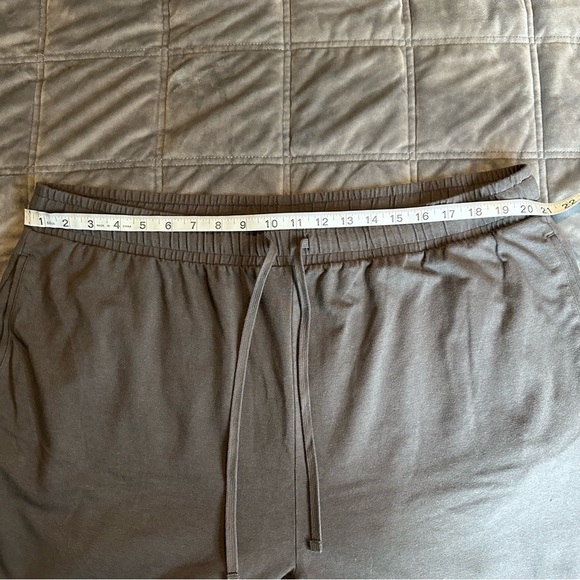 Skims Men's Jogger Pants NWT - Picture 6 of 10